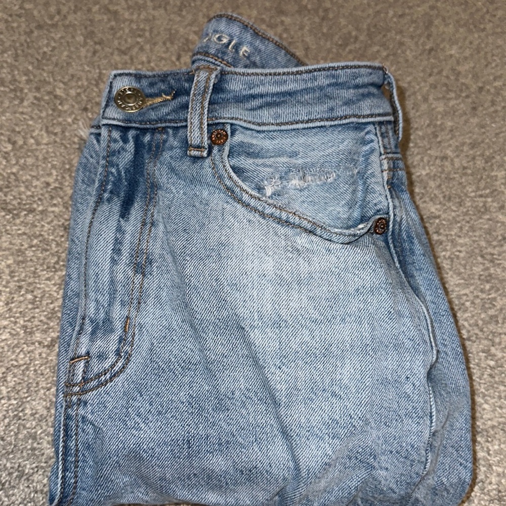american eagle mom jeans ripped
